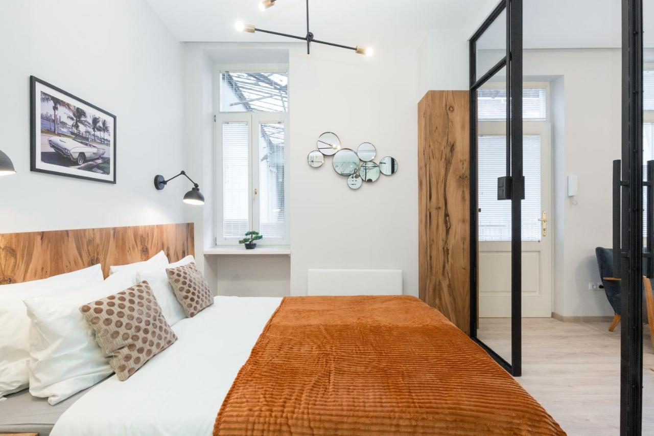 Luxury Dream Suite In The Absolute Center Budapeste Exterior foto